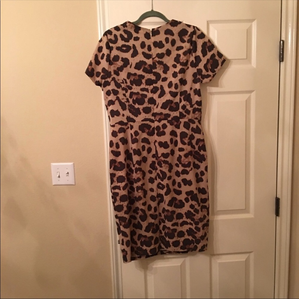 Banana Republic NWOT stretch leopard Dress
